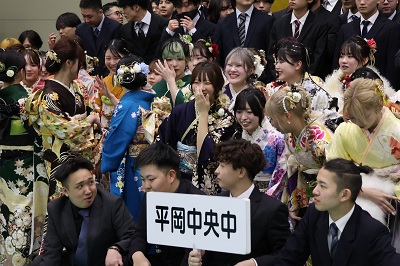 集合写真を撮影する様子②