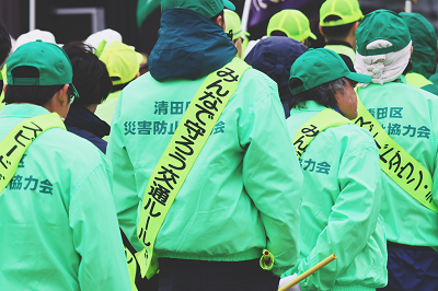 決起集会に臨む参加者