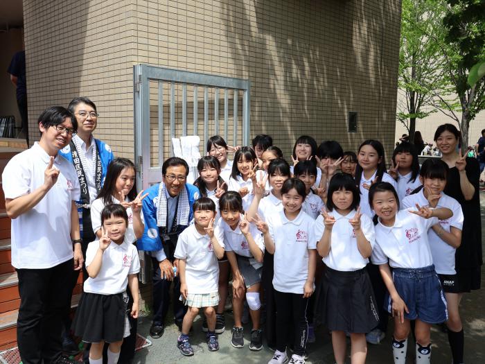 秋元市長と参加者