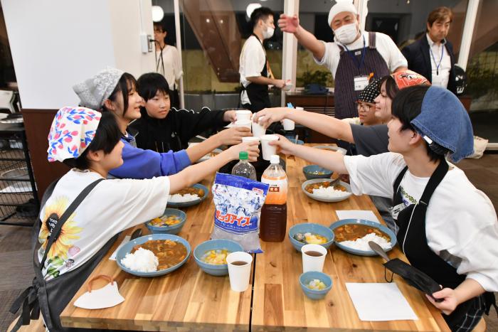 写真：カレー作り2