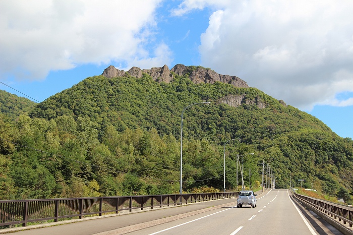 観音岩山（八剣山）