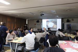 講話の様子2