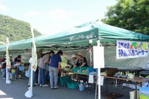 農産物季節販売会の様子2