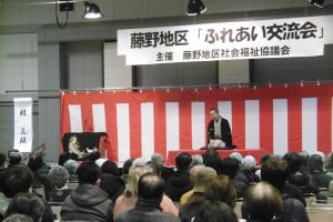 ユーモアあふれる楽しさです