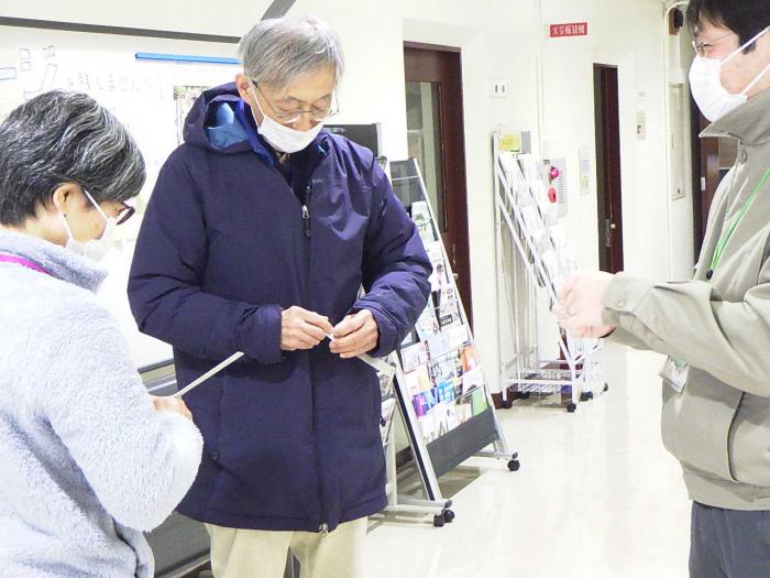 学芸員も挑戦！