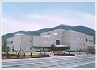 札幌市中央図書館（中央区南22条西13丁目）