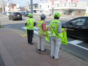 街頭啓発の様子