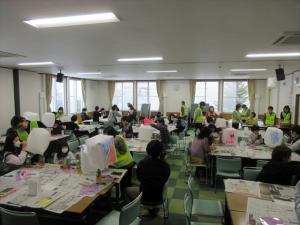 ランタン作成風景