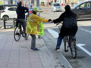 朝の街頭啓発２