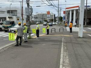 夏の人波街頭啓発