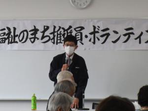 東講師
