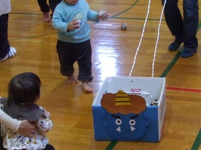 子育てサロンはっさむ節分2