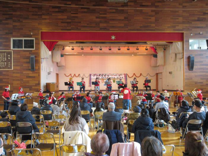 発寒北連町クリスマス会の吹奏楽