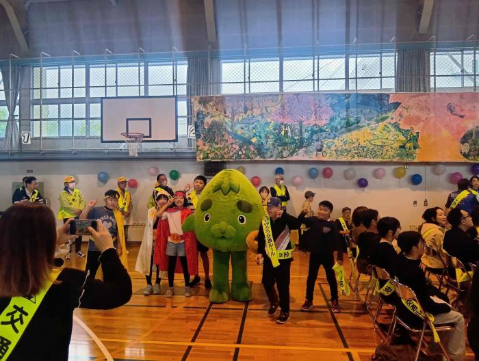 総決起大会やまべぇ