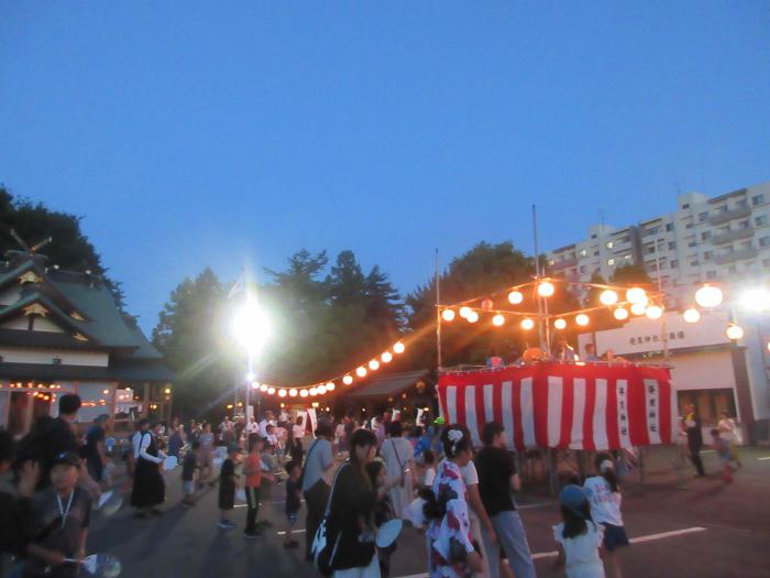子ども盆踊り全体1