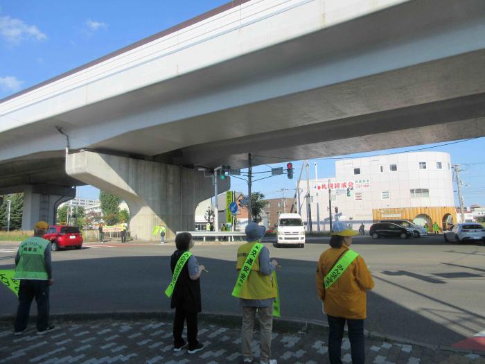 秋の街頭啓発3