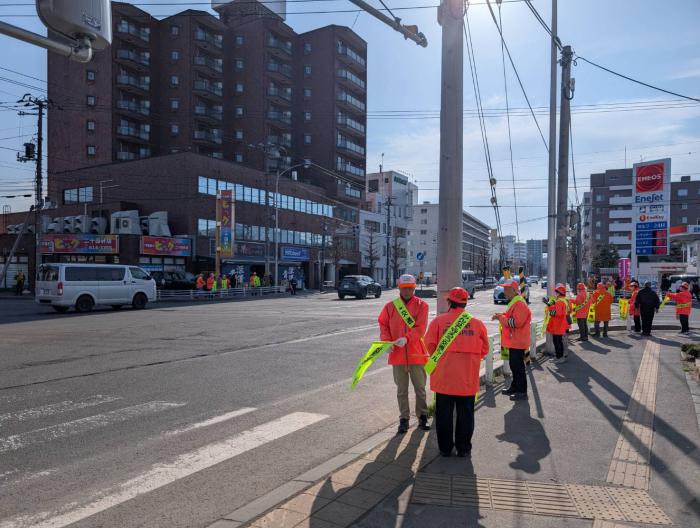 二十四軒地区の交通安全早朝一斉街頭啓発