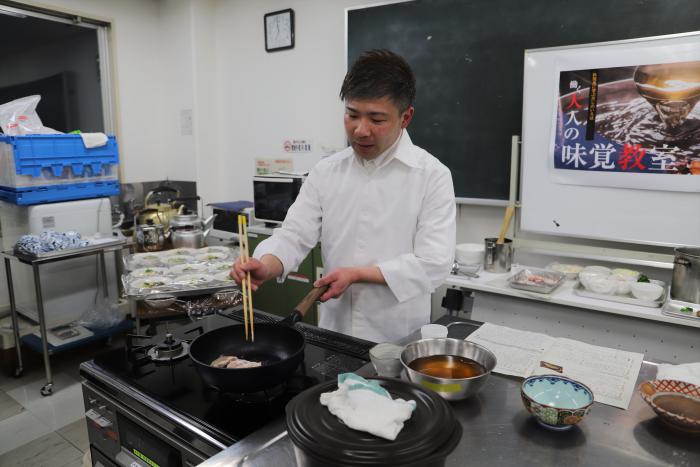 調理デモンストレーションの様子