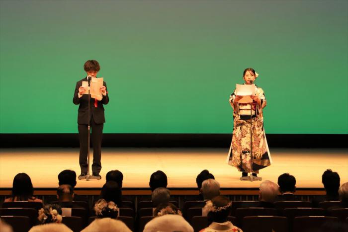 二十歳の誓いの様子（1部）