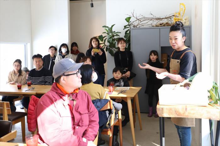吉田シェフの講話の様子