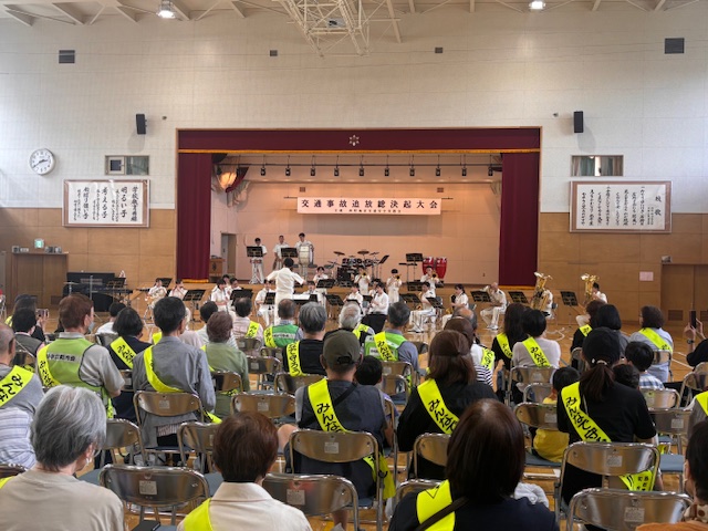 北海道警察音楽隊による演奏
