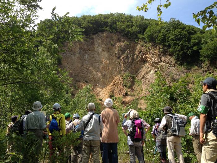 三角山現地意見交換会