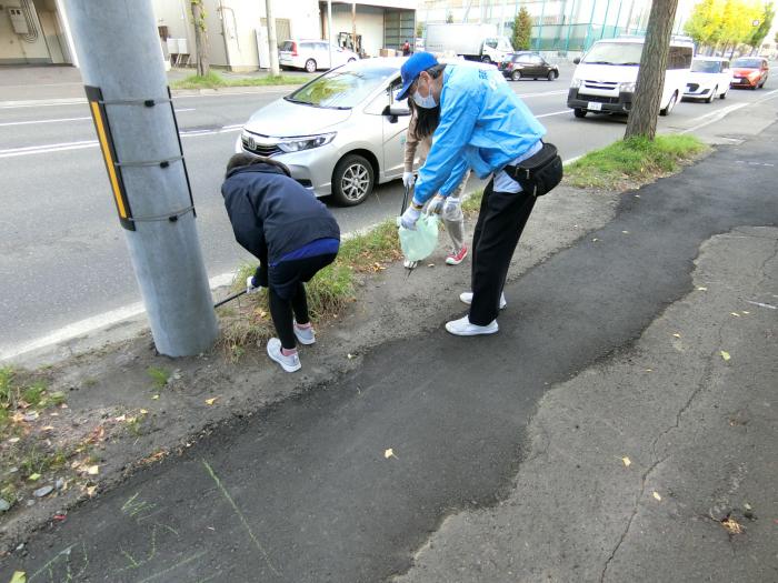 2022ごみ拾いボランティア様子写真1