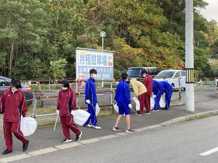 ごみ拾い様子2