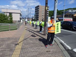 190028_北海道ロードサービス_交通安全街頭啓発