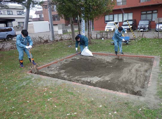 190035_さくら佐藤建設_公園の清掃整備