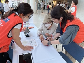 21011_KDDI_障がい者と健常者の共同イベントでの運営手伝い