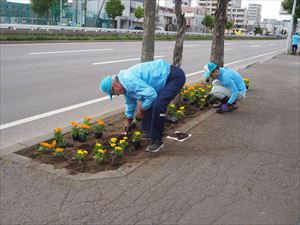 220011_中山組_花植え活動