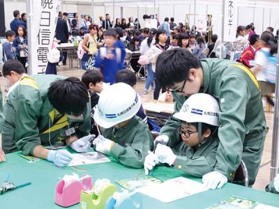 2020活動レポート6-2（交通信号機の修理体験）