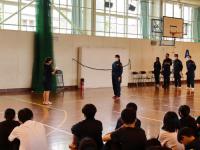 生徒代表から消防署員へお礼の言葉