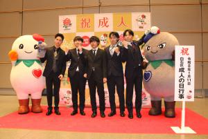 しろっぴー・くろっぴーと記念撮影