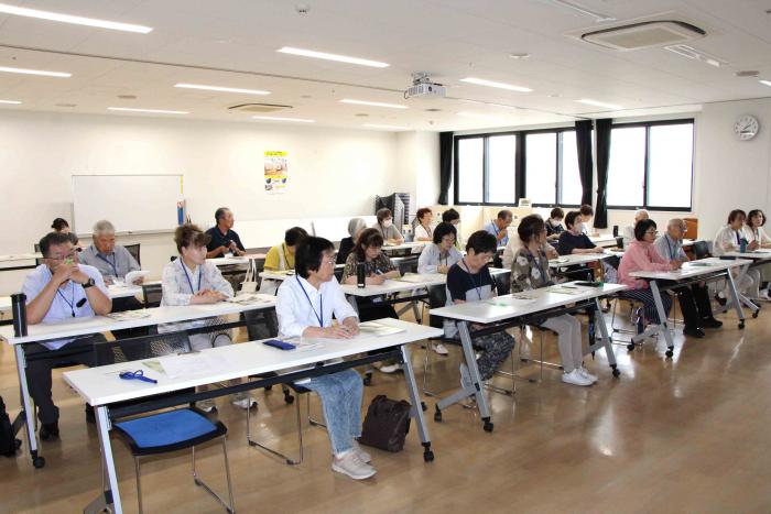 講義の様子_正面から