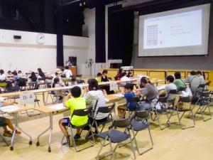 防災ポーチ制作の様子2