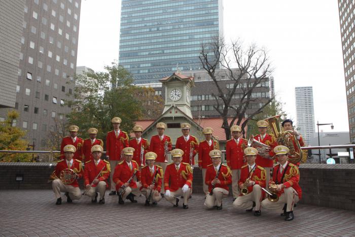 時計台前集合写真