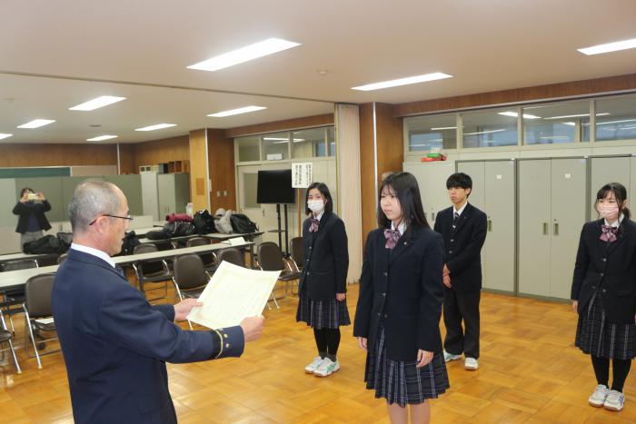 感謝状贈呈写真