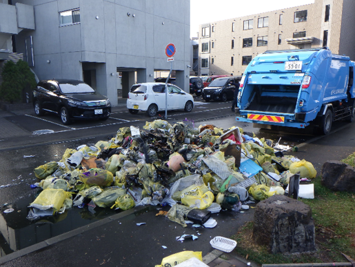 ゴミ収集車火災