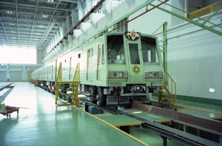 地下鉄東西線の車両（6000形）の写真