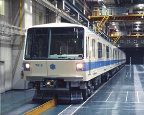 地下鉄東豊線の車両の写真