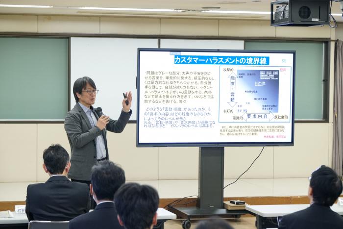 画像　講演の様子