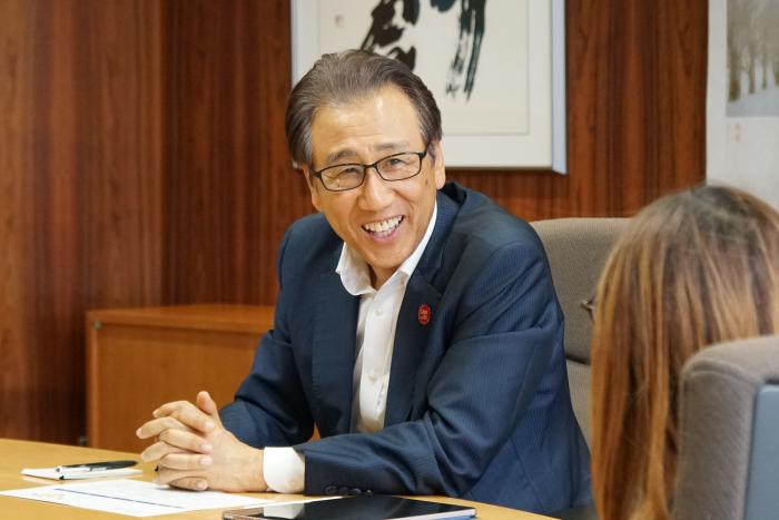 秋元市長アップ