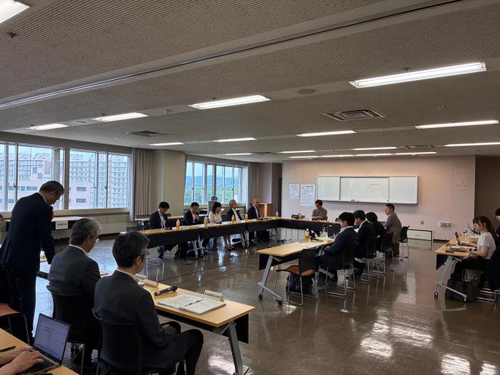 令和8年度第1回交通部会の様子