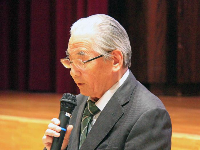 平川防犯協会会長によるあいさつの様子