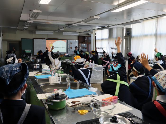 管理栄養士講話の様子