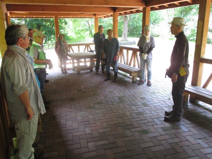 富丘西公園保全作業の様子1