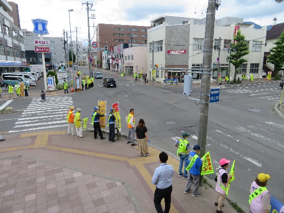 三市連携飲酒運転根絶街頭啓発の様子3