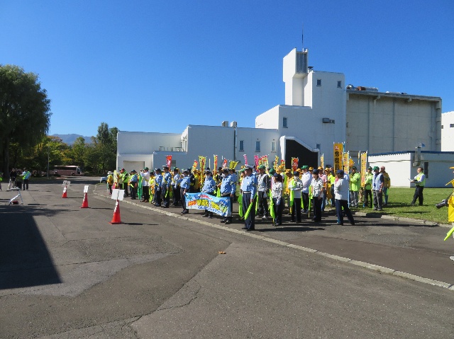 三市合同交通安全街頭啓発の様子1
